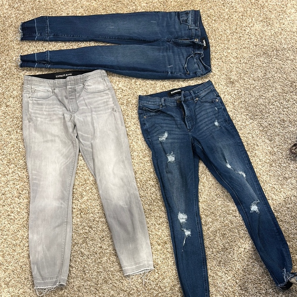 Dark Blue Distressed Jeans